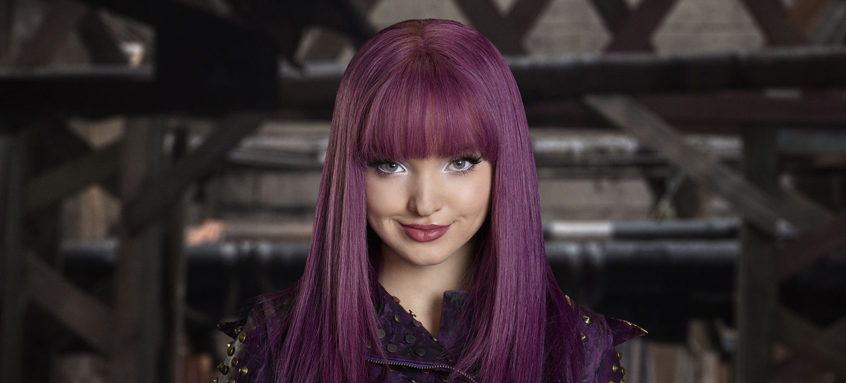 Dove Cameron (‘Los Descendientes’) se desnuda para romper con su imagen Disney Dove Cameron (‘Los Descendientes’) se desnuda para romper con su imagen Disney
