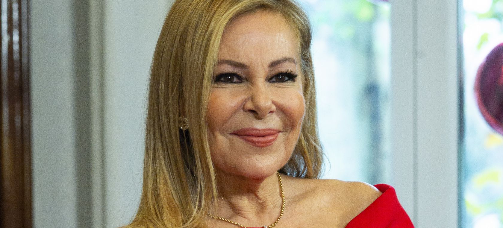 Las emotivas palabras de Ana Obregón para los pacientes de cáncer: “Toda mi fuerza y la de Aless” Las emotivas palabras de Ana Obregón para los pacientes de cáncer: “Toda mi fuerza y la de Aless”