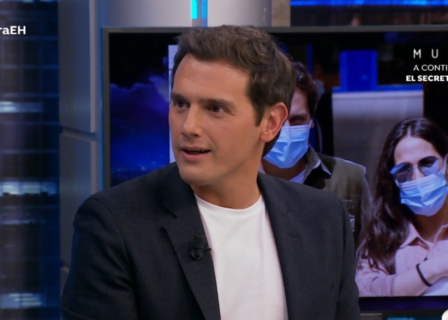 Albert Rivera ataca a la prensa rosa y pide intimidad para Malú y para él Albert Rivera ataca a la prensa rosa y pide intimidad para Malú y para él