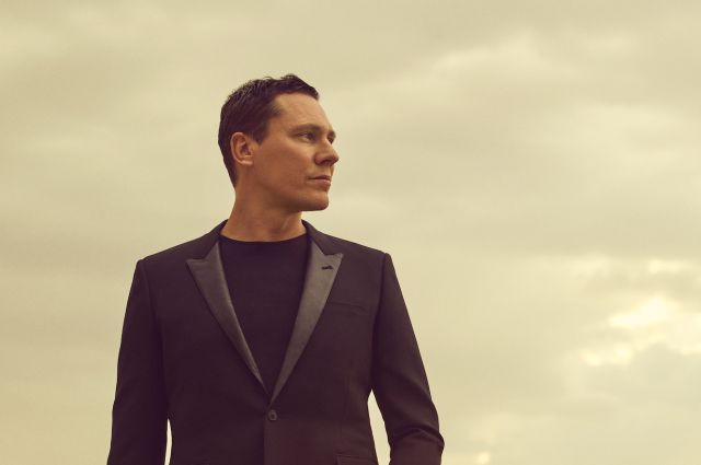 Tiësto presenta The Business, su nuevo tema, en un live show recomendado por WDM y Dj Nano Tiësto presenta The Business, su nuevo tema, en un live show recomendado por WDM y Dj Nano