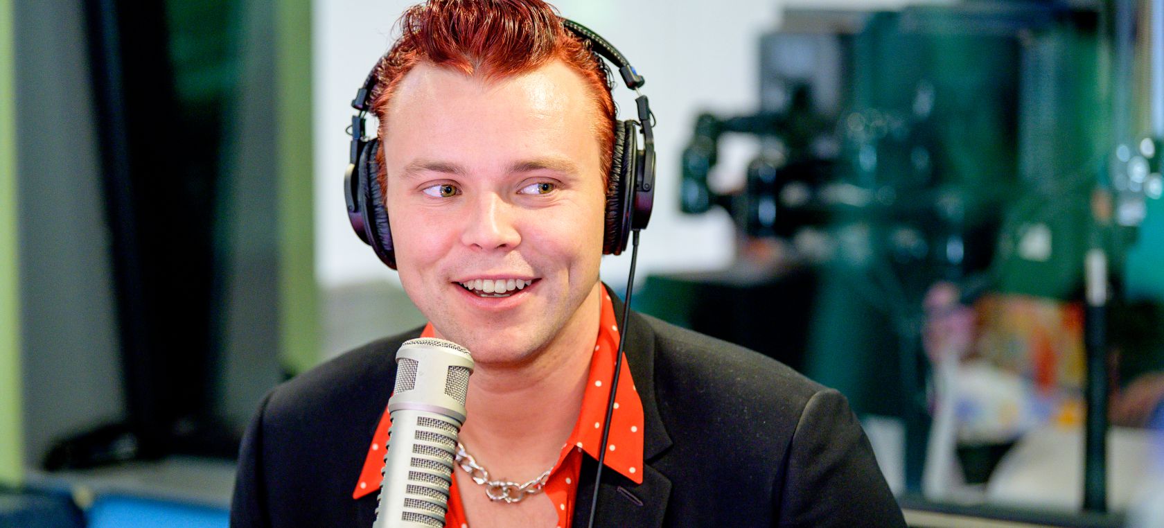 Ashton Irwin Ashton Irwin