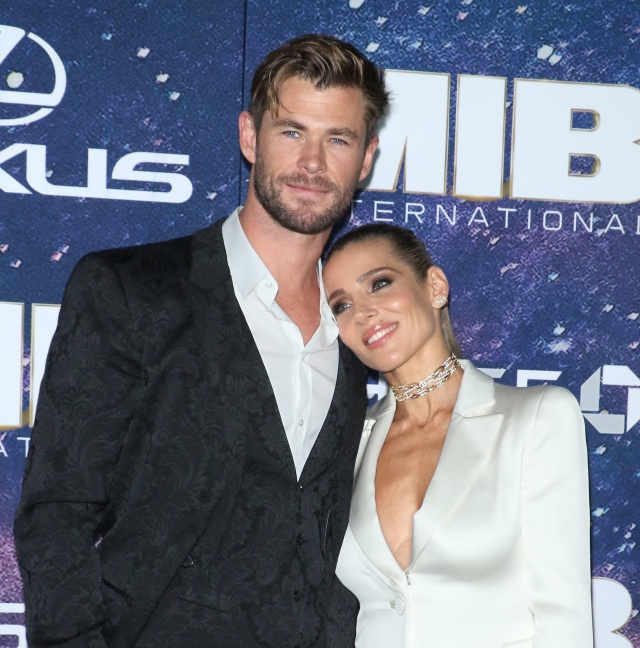 Chris Hemsworth luce músculos en sus vacaciones con Elsa Pataky Chris Hemsworth luce músculos en sus vacaciones con Elsa Pataky