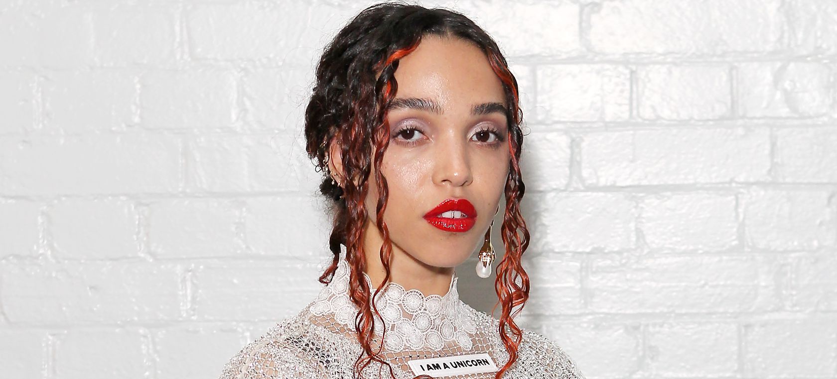 FKA Twigs en el Burberry Show de 2020 FKA Twigs en el Burberry Show de 2020