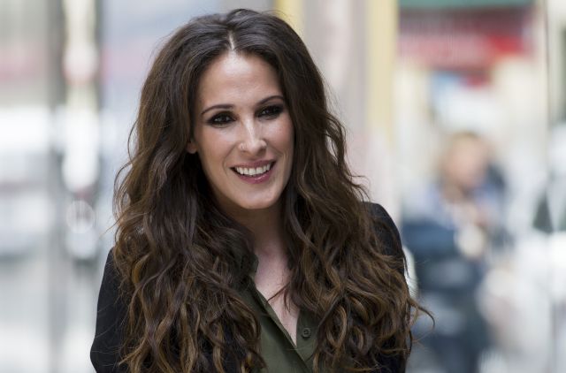 Malú habla en ‘El Hormiguero’ de la relación con su hija: “Si me abraza, se acaba el mundo” Malú habla en ‘El Hormiguero’ de la relación con su hija: “Si me abraza, se acaba el mundo”