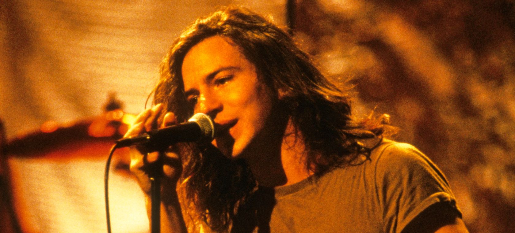 Pearl Jam comparten en Youtube su icónico MTV Unplugged de 1992 Pearl Jam comparten en Youtube su icónico MTV Unplugged de 1992