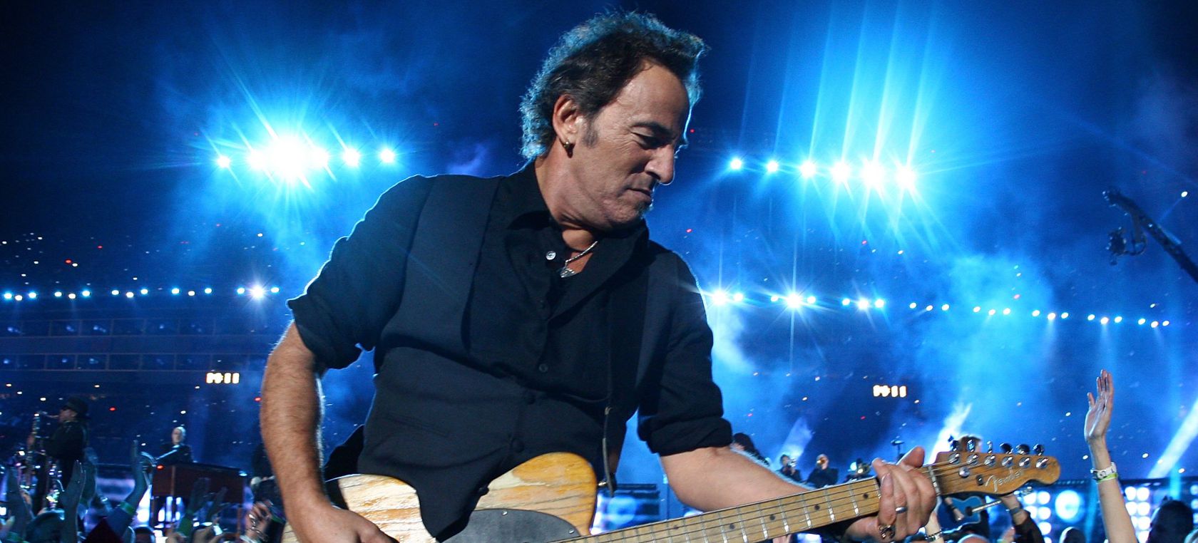 Bruce Springsteen se convierte en el primer artista en alcanzar el top 5 en seis décadas diferentes Bruce Springsteen se convierte en el primer artista en alcanzar el top 5 en seis décadas diferentes