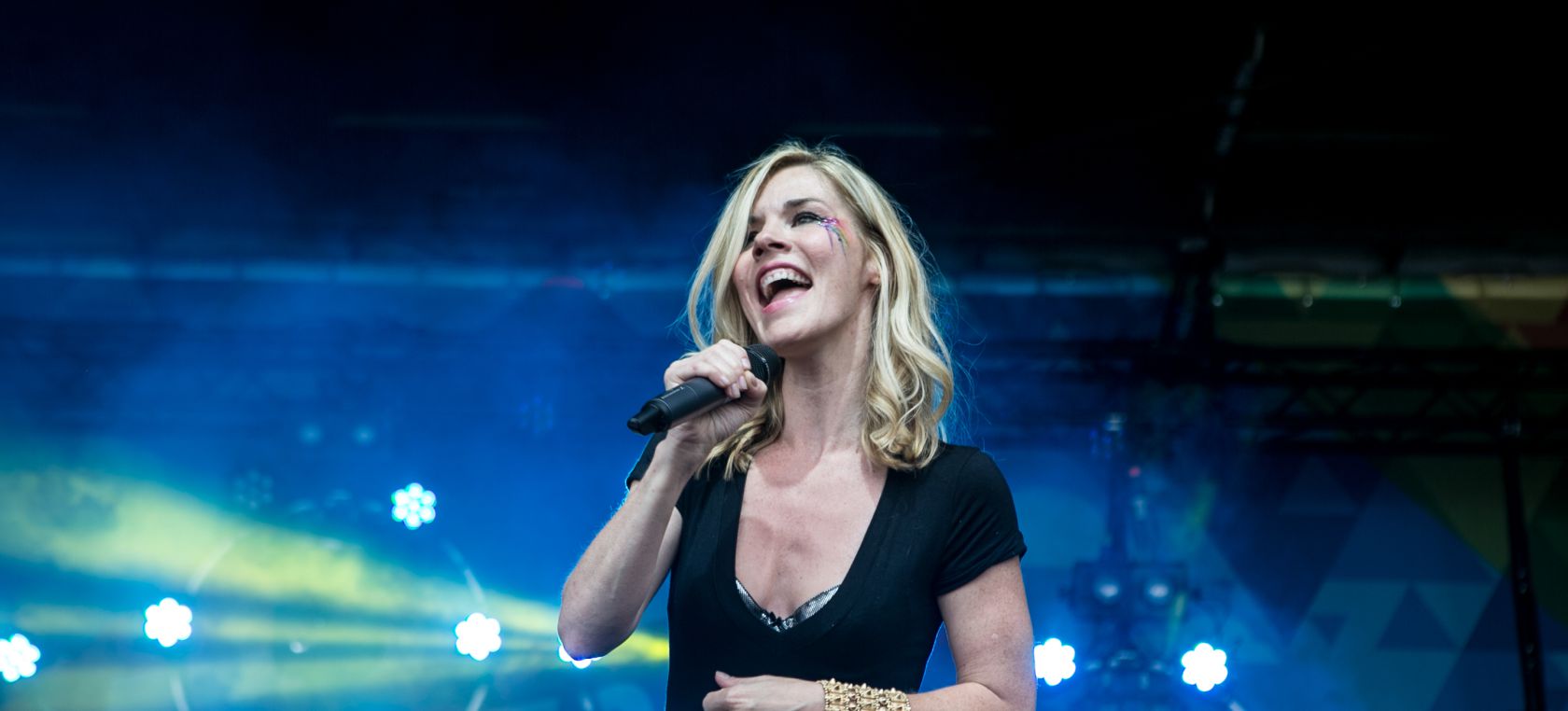 Jennifer Paige Jennifer Paige