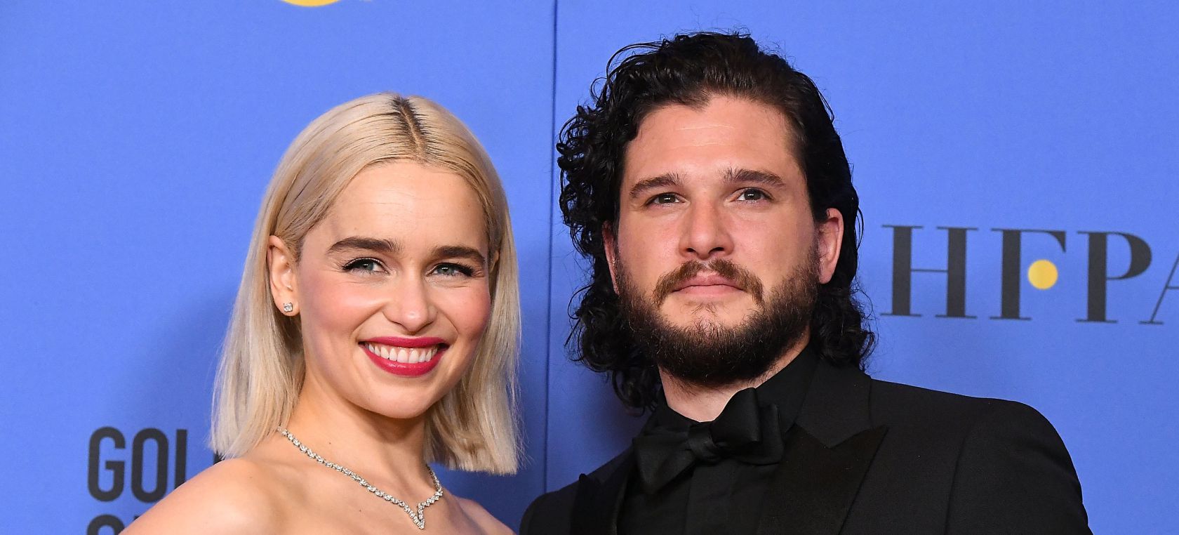 Emilia Clarke y Kit Harington Emilia Clarke y Kit Harington