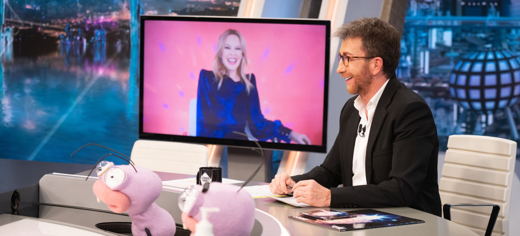 Kylie Minogue cuenta en 'El Hormiguero' la original forma en la que trabajó en su último álbum Kylie Minogue cuenta en 'El Hormiguero' la original forma en la que trabajó en su último álbum