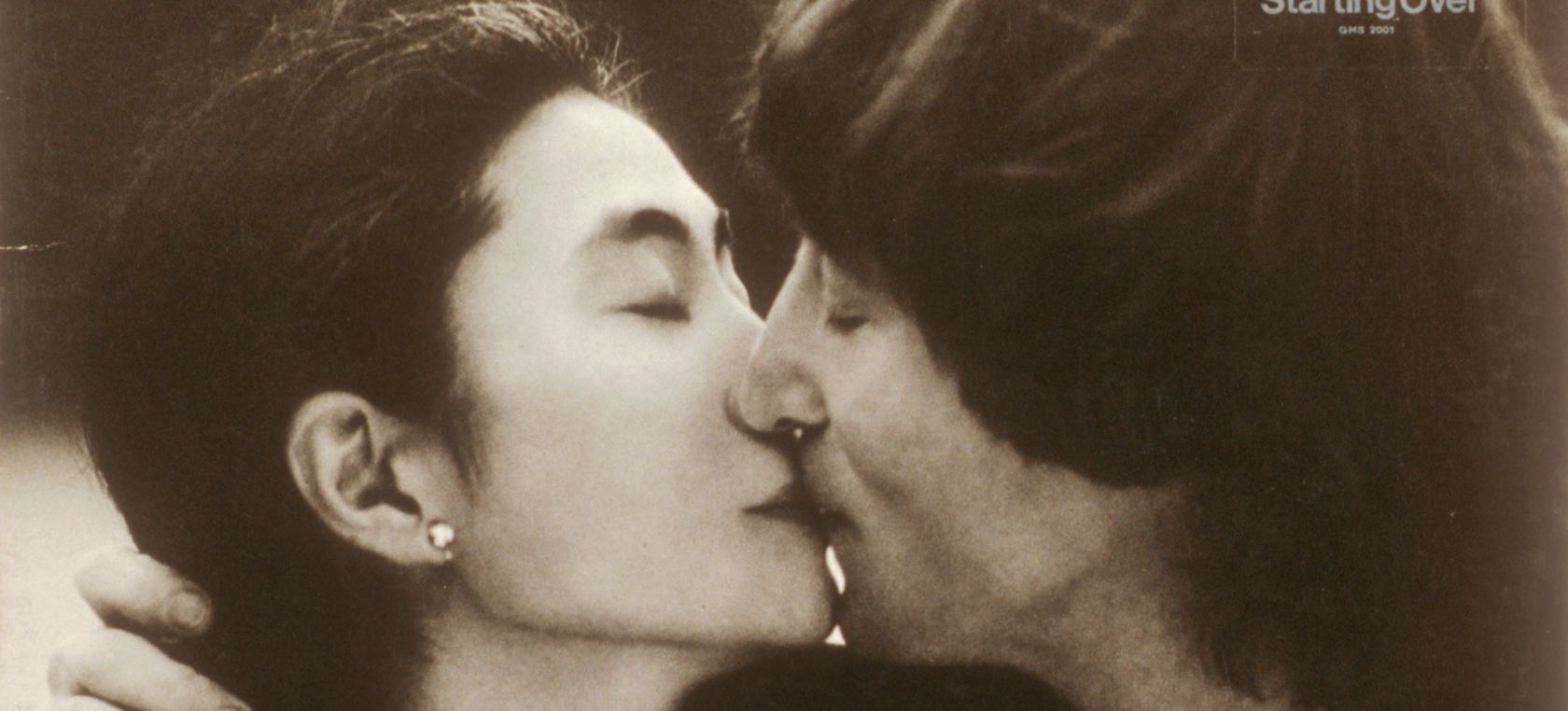 Sale a subasta el disco de ‘Double Fantasy’ que John Lennon firmó a su asesino Sale a subasta el disco de ‘Double Fantasy’ que John Lennon firmó a su asesino