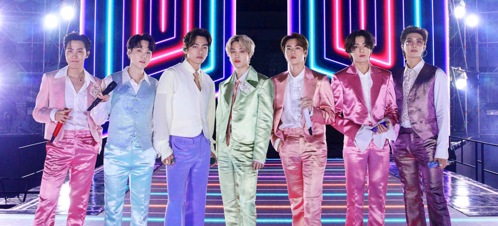 BTS reacciona a su primera nominación en los Grammy BTS reacciona a su primera nominación en los Grammy