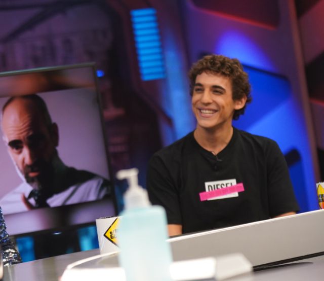 Miguel Herrán cuenta en ‘El Hormiguero’ su tierna forma de ligar (y confiesa su perturbador placer oculto) Miguel Herrán cuenta en ‘El Hormiguero’ su tierna forma de ligar (y confiesa su perturbador placer oculto)