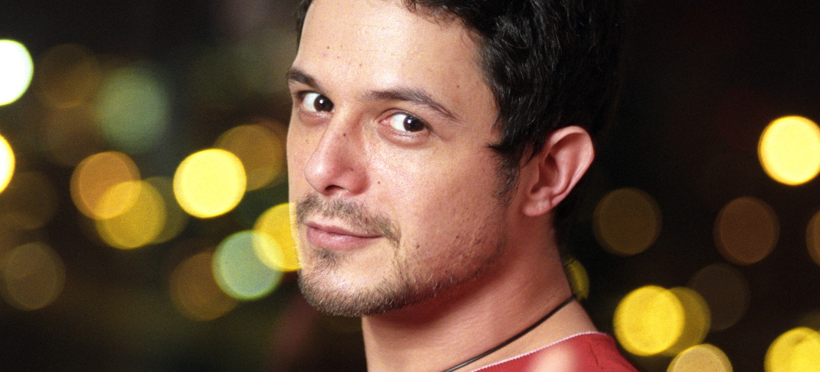 Alejandro Sanz, el chico normal, ‘traviese’ y tímido, además de “un caballero”, cumple 52 años Alejandro Sanz, el chico normal, ‘traviese’ y tímido, además de “un caballero”, cumple 52 años