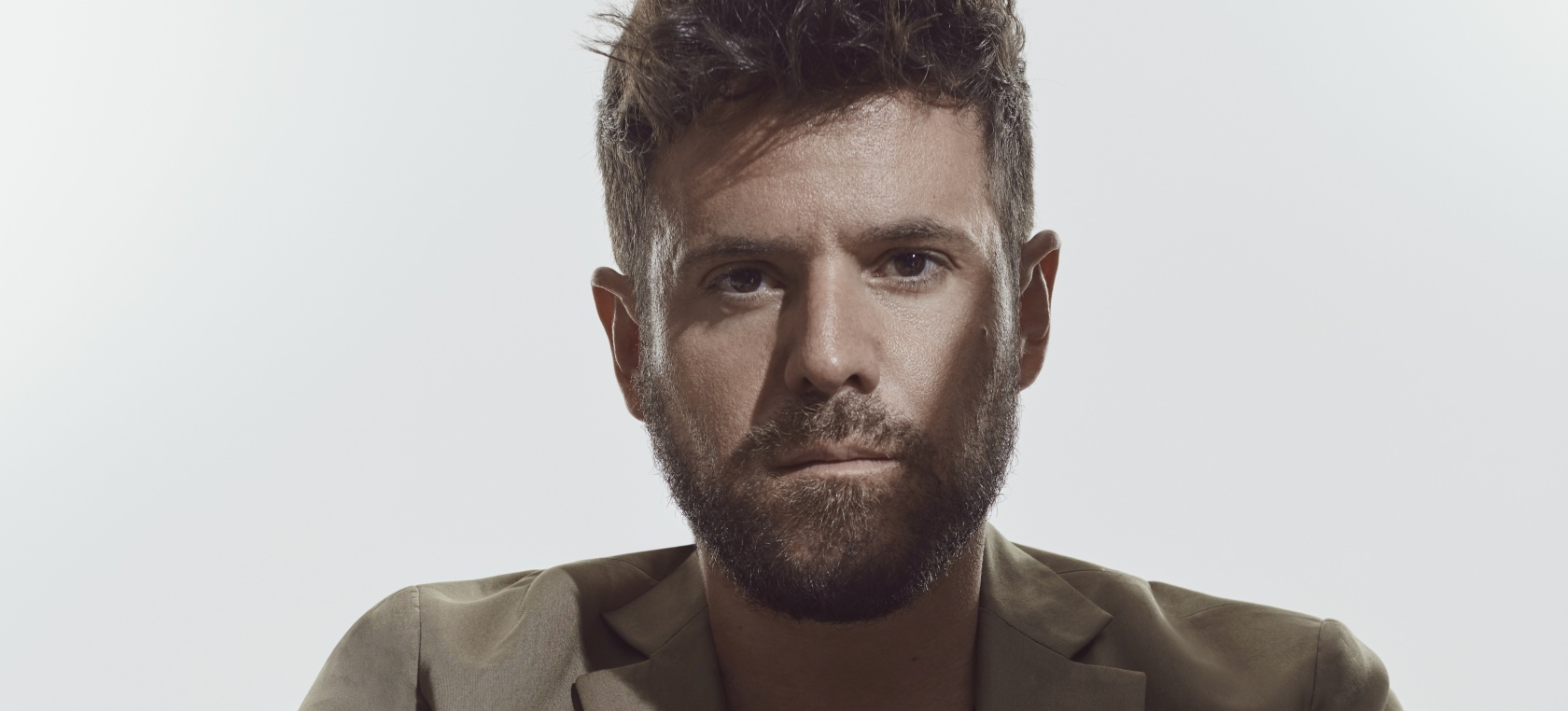 Pablo López, Alba Reche y Myke Towers llegan al ecuador de diciembre con sus nuevas canciones Pablo López, Alba Reche y Myke Towers llegan al ecuador de diciembre con sus nuevas canciones