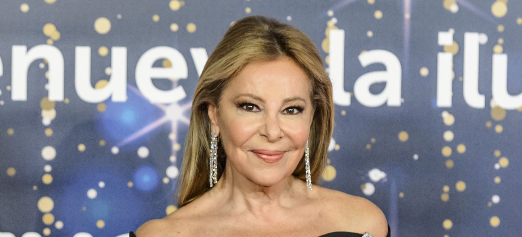 El duro mensaje navideño de Ana Obregón: “No puedo celebrar la Nochebuena” El duro mensaje navideño de Ana Obregón: “No puedo celebrar la Nochebuena”