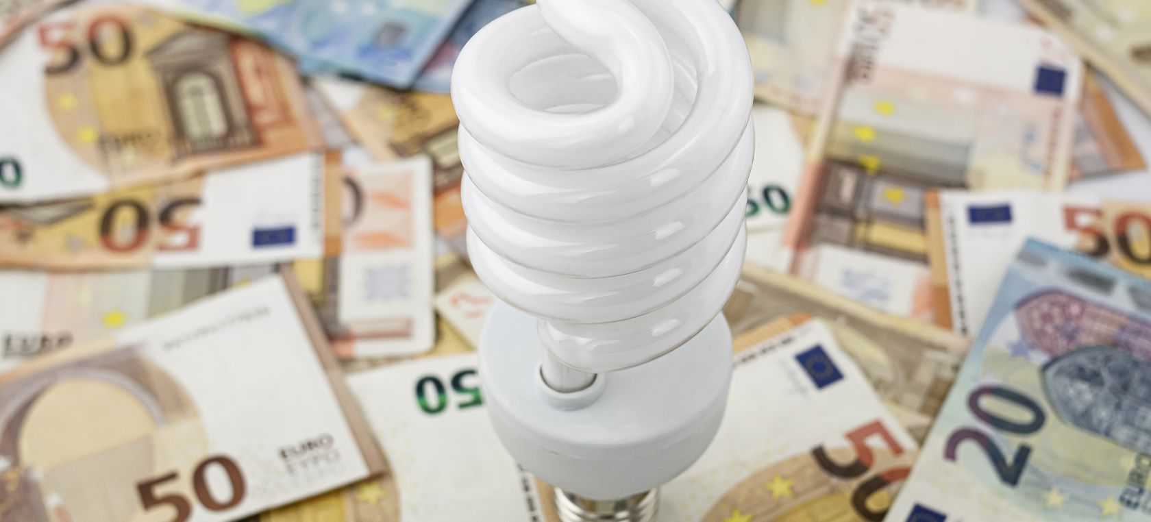 El precio de la luz marca una subida histórica El precio de la luz marca una subida histórica