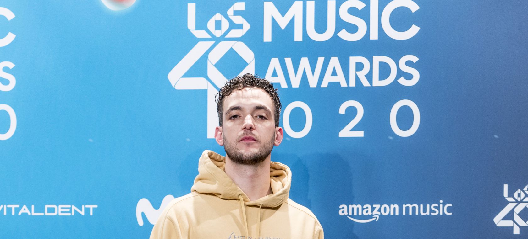 C. Tangana publica la portada y fecha de lanzamiento de ‘Comerte Entera’, su próximo single C. Tangana publica la portada y fecha de lanzamiento de ‘Comerte Entera’, su próximo single