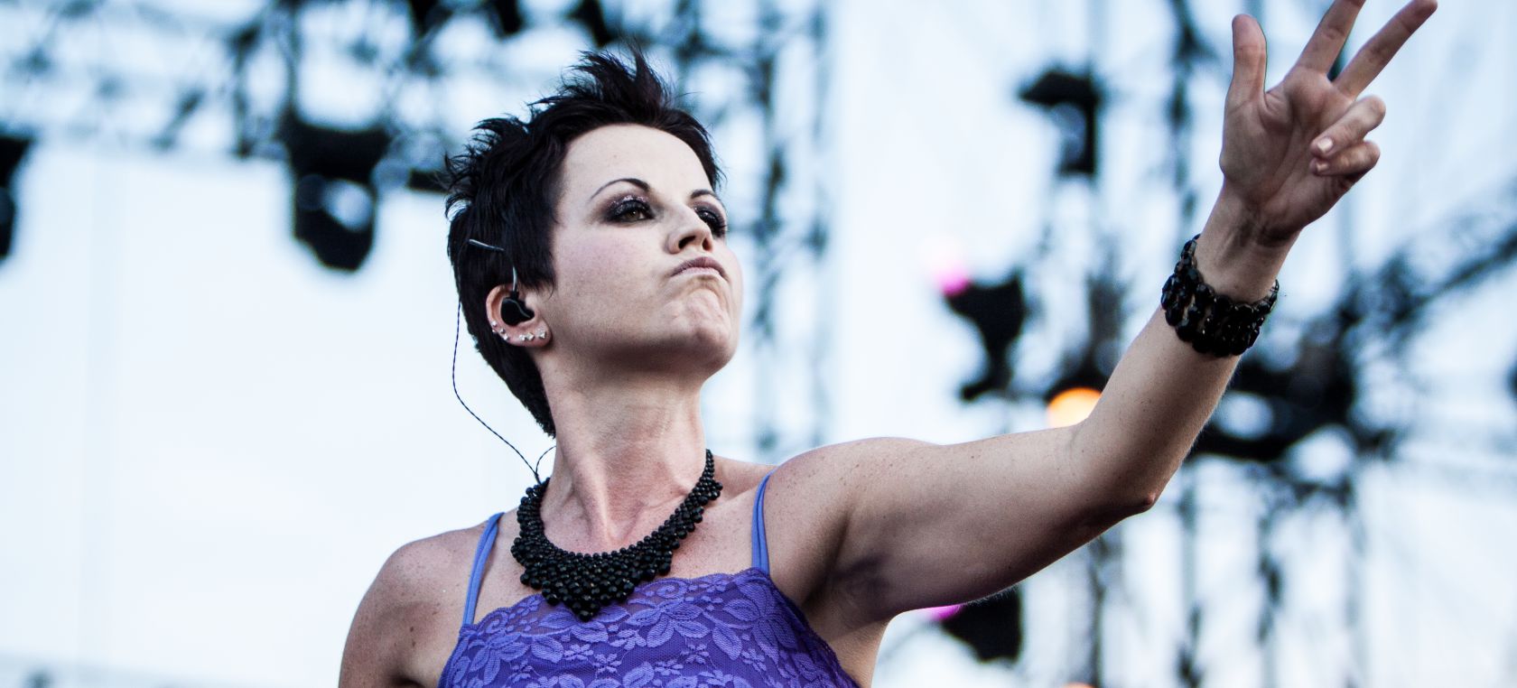 Dolores O'Riordan: Un tributo a la voz, al talento y a la vulnerabilidad de la cantante de The Cranberries Dolores O'Riordan: Un tributo a la voz, al talento y a la vulnerabilidad de la cantante de The Cranberries