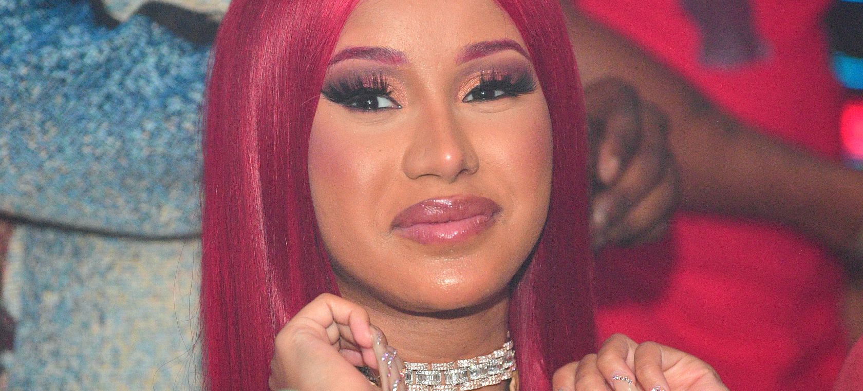 Cardi B en Nueva York fotografiada por Celebrity Sightings Cardi B en Nueva York fotografiada por Celebrity Sightings