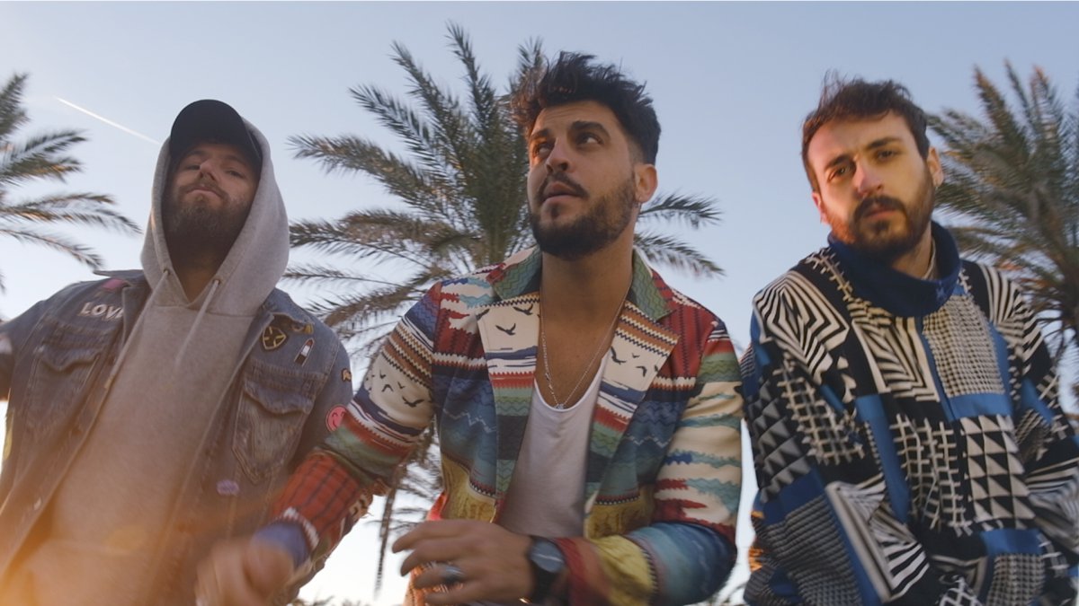 Bombai: Fotos inéditas del rodaje de ‘Tú me has cambiado’ Bombai: Fotos inéditas del rodaje de ‘Tú me has cambiado’