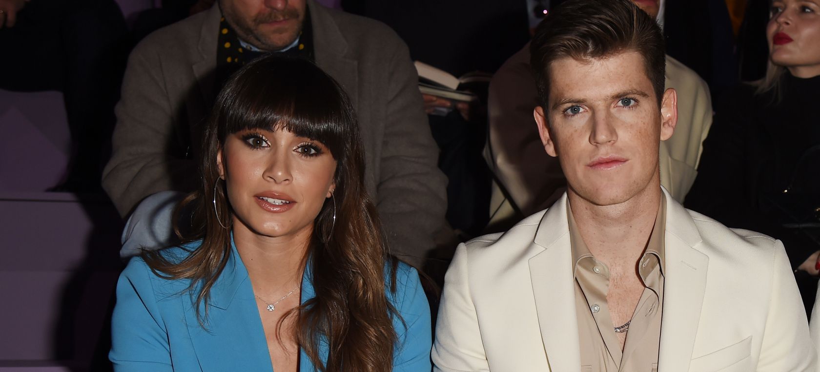 Miguel Bernardeau se cuela en el directo de Aitana y Katy Perry para apoyar a su pareja Miguel Bernardeau se cuela en el directo de Aitana y Katy Perry para apoyar a su pareja