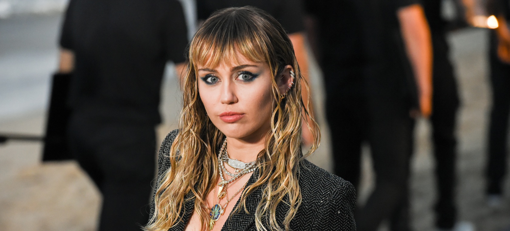 Un vestido de Hannah Montana se subasta, y este ha sido su precio final Un vestido de Hannah Montana se subasta, y este ha sido su precio final