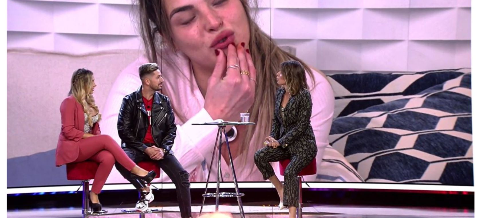 Léster y Patri ('La isla de las tentaciones') anuncian que están esperando un hijo Léster y Patri ('La isla de las tentaciones') anuncian que están esperando un hijo