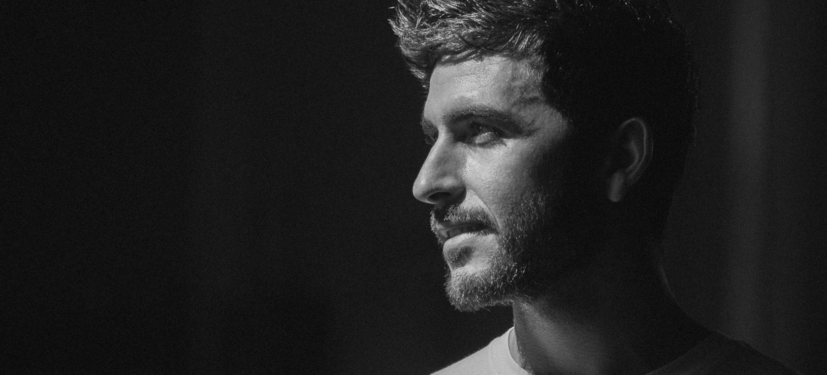Álvaro Gango anuncia su tercer single en solitario con un adelanto Álvaro Gango anuncia su tercer single en solitario con un adelanto