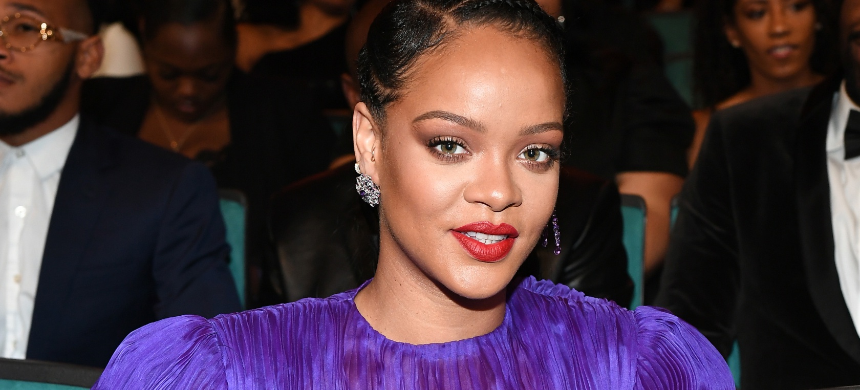 Rihanna presenta su nuevo proyecto Rihanna presenta su nuevo proyecto