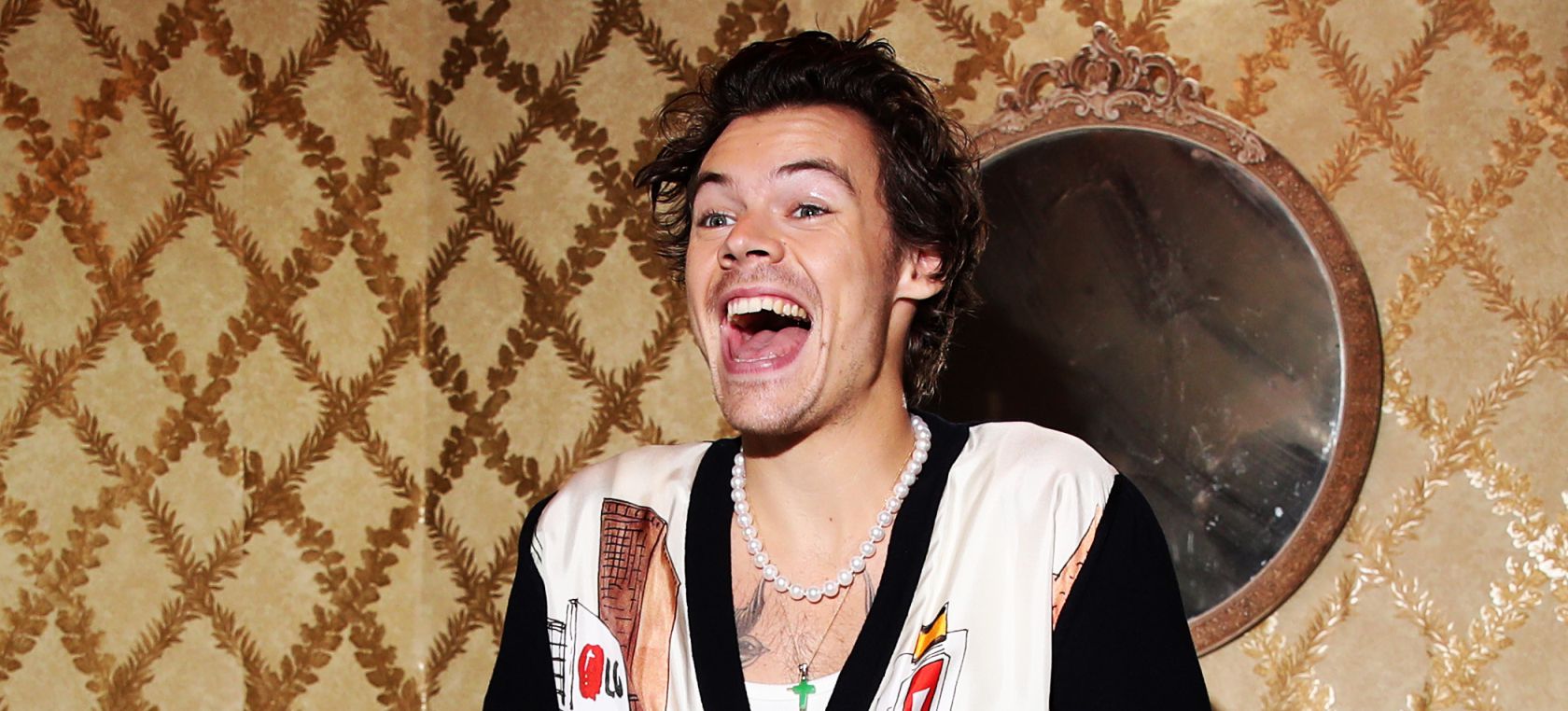 Harry Styles en una sesión privada con Spotify en 2020 Harry Styles en una sesión privada con Spotify en 2020