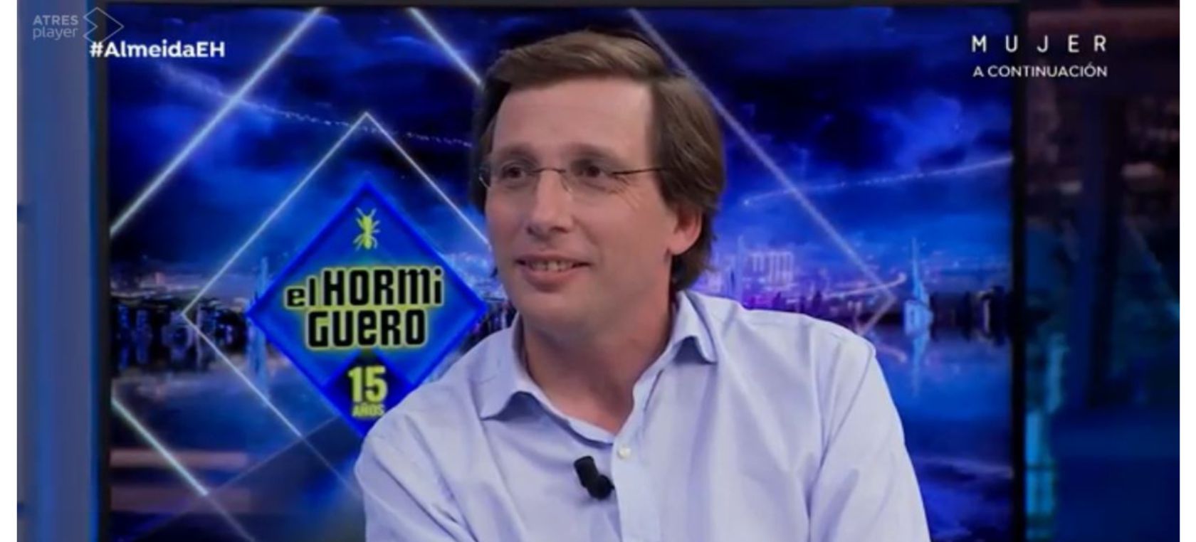 Pablo Motos y el alcalde Martínez-Almeida se miden en ‘El Hormiguero’: ¿Quién es más alto? Pablo Motos y el alcalde Martínez-Almeida se miden en ‘El Hormiguero’: ¿Quién es más alto?