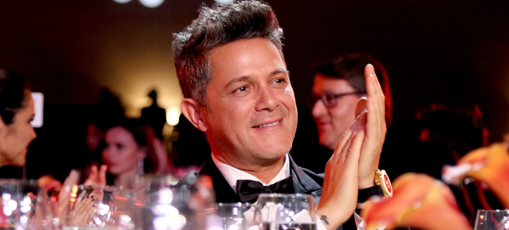 Alejandro Sanz publica un vídeo nostálgico y Pablo Alborán y Dani Martín le comentan Alejandro Sanz publica un vídeo nostálgico y Pablo Alborán y Dani Martín le comentan