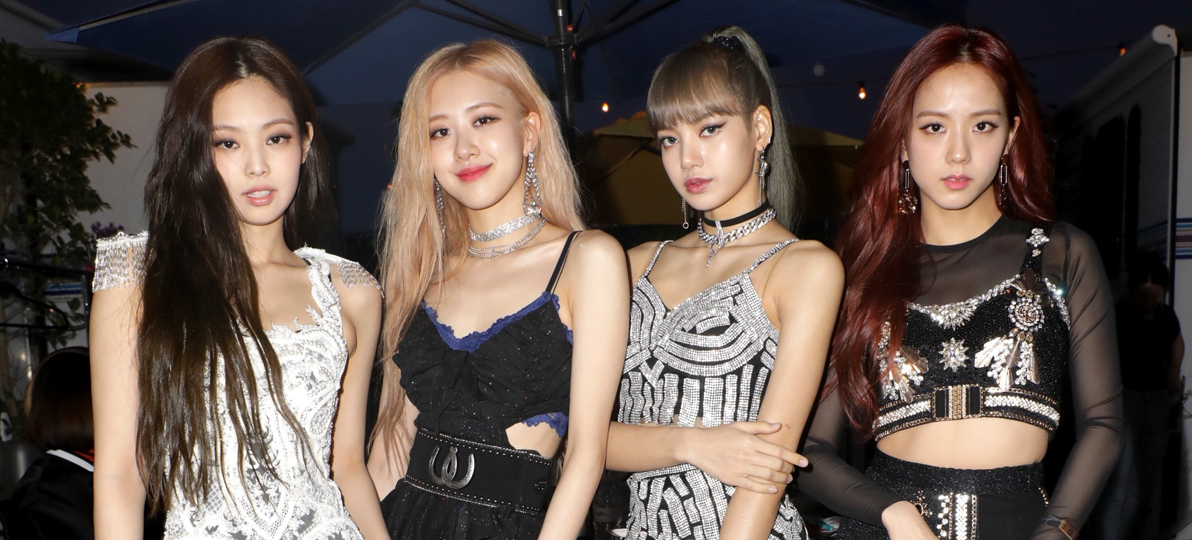 Las chicas de BLACKPINK opinan sobre el debut de Rosé en solitario Las chicas de BLACKPINK opinan sobre el debut de Rosé en solitario