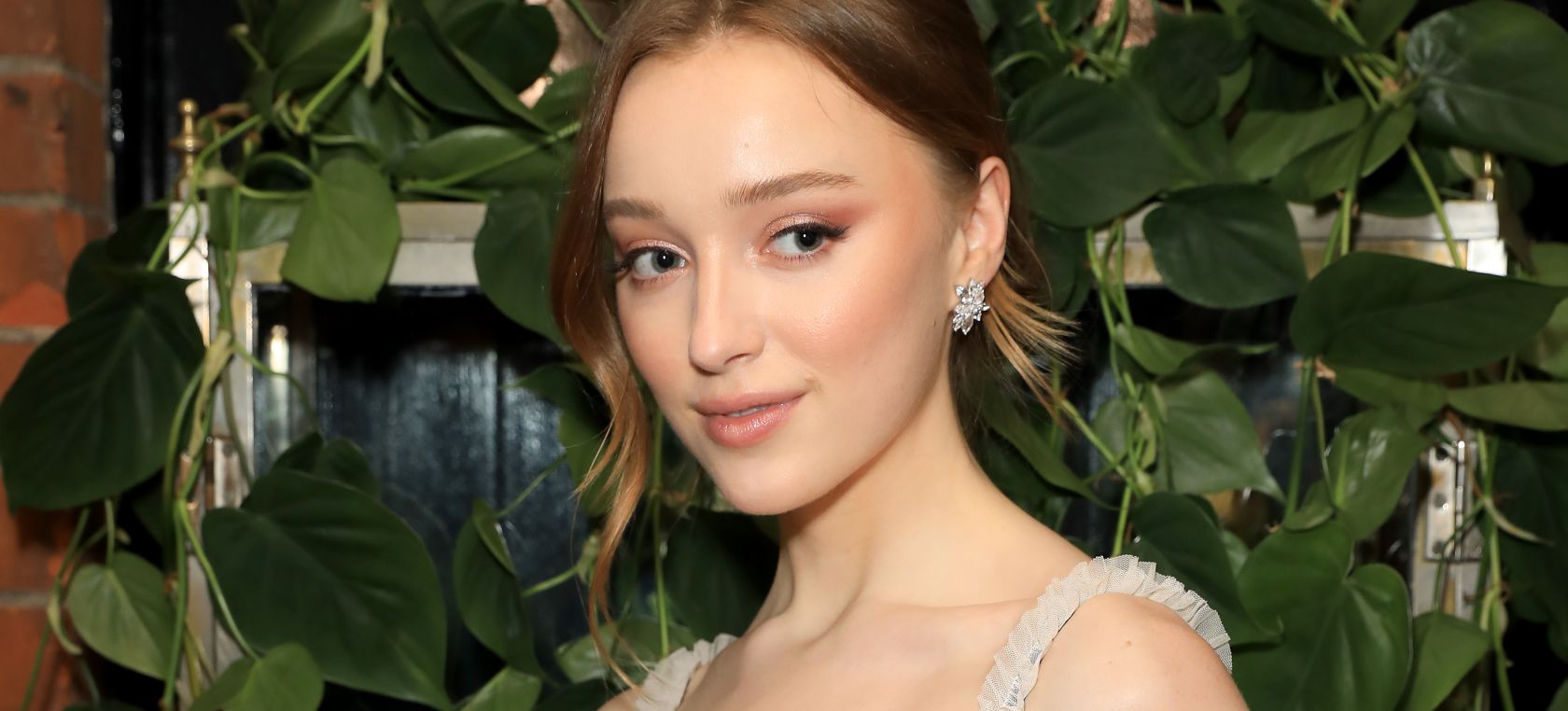 Phoebe Dynevor en la Netflix BAFTA After Party de 2020 Phoebe Dynevor en la Netflix BAFTA After Party de 2020