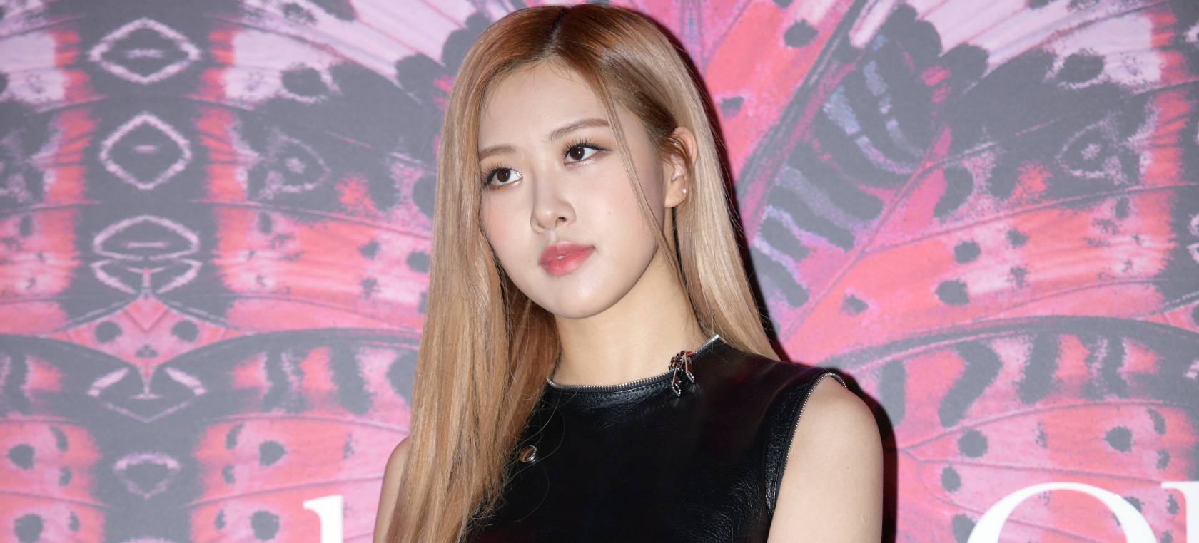 Rosé de BLACKPINK ya es la primera solista de K-Pop en conseguir esto Rosé de BLACKPINK ya es la primera solista de K-Pop en conseguir esto