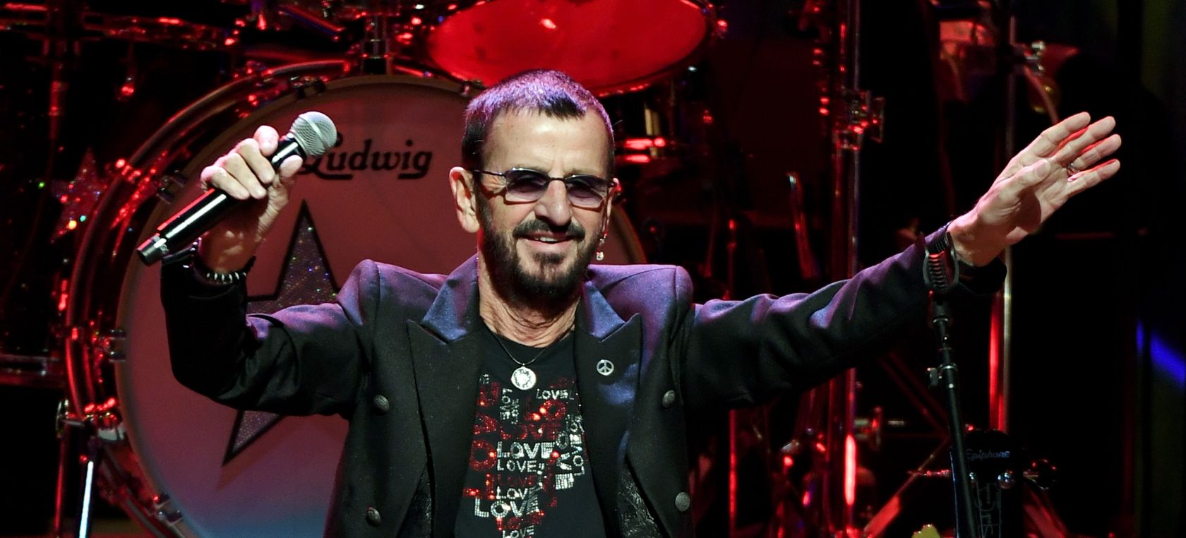 Ringo Starr cuenta con Paul McCartney, Dave Grohl o Lenny Kravitz en su nuevo disco, ‘Zoom in Zoom out’ Ringo Starr cuenta con Paul McCartney, Dave Grohl o Lenny Kravitz en su nuevo disco, ‘Zoom in Zoom out’