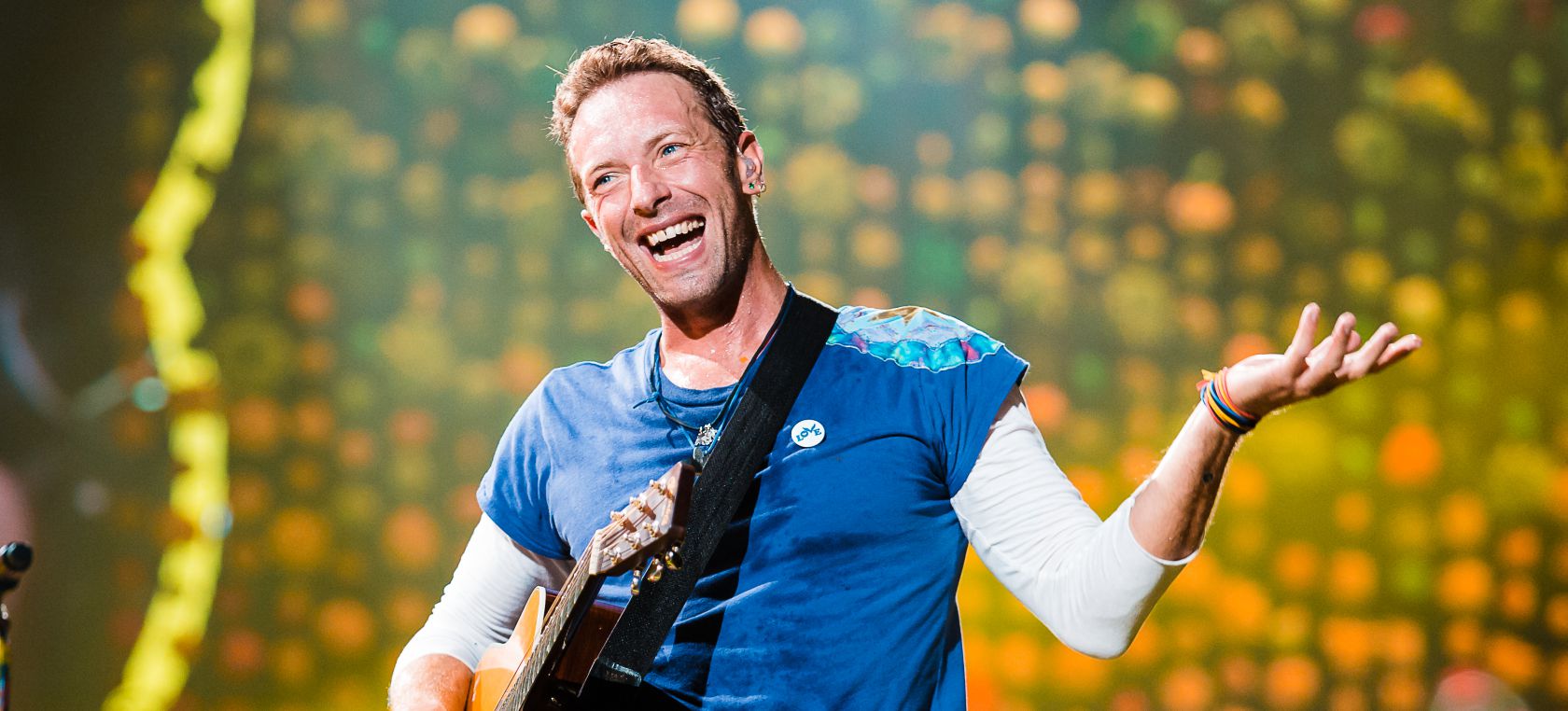Coldplay y Damon Albarn participarán en el primer festival de Glastonbury online Coldplay y Damon Albarn participarán en el primer festival de Glastonbury online