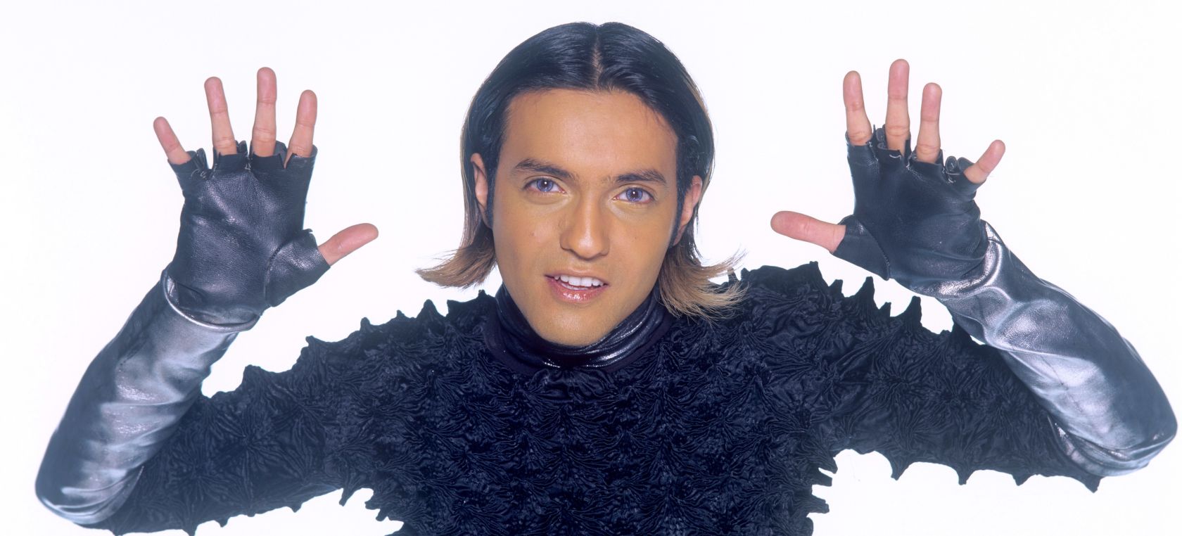 Babylon Zoo, el one hit wonder que fue Nº1 de LOS40 desde el espacio y con pantalones vaqueros Babylon Zoo, el one hit wonder que fue Nº1 de LOS40 desde el espacio y con pantalones vaqueros