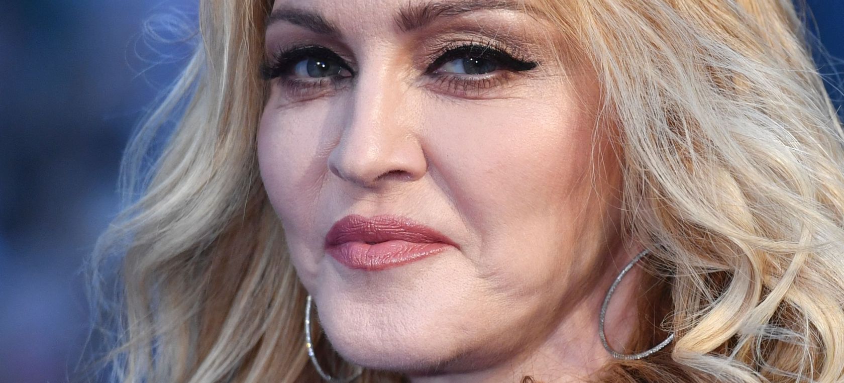 Madonna en MUSIC-CINEMA-BEETLES Madonna en MUSIC-CINEMA-BEETLES
