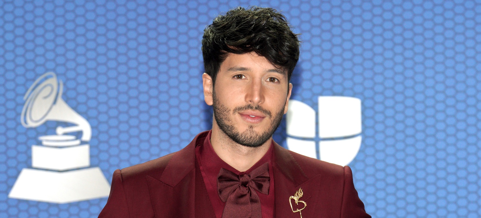 Sebastián Yatra y Myke Towers están listos para ‘Pareja del Año’... ¿con Dua Lipa? Sebastián Yatra y Myke Towers están listos para ‘Pareja del Año’... ¿con Dua Lipa?