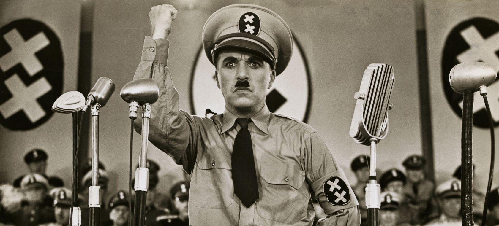 Charles Chaplin, el genio del cine al que la Caza de Brujas hundió por ser comunista Charles Chaplin, el genio del cine al que la Caza de Brujas hundió por ser comunista