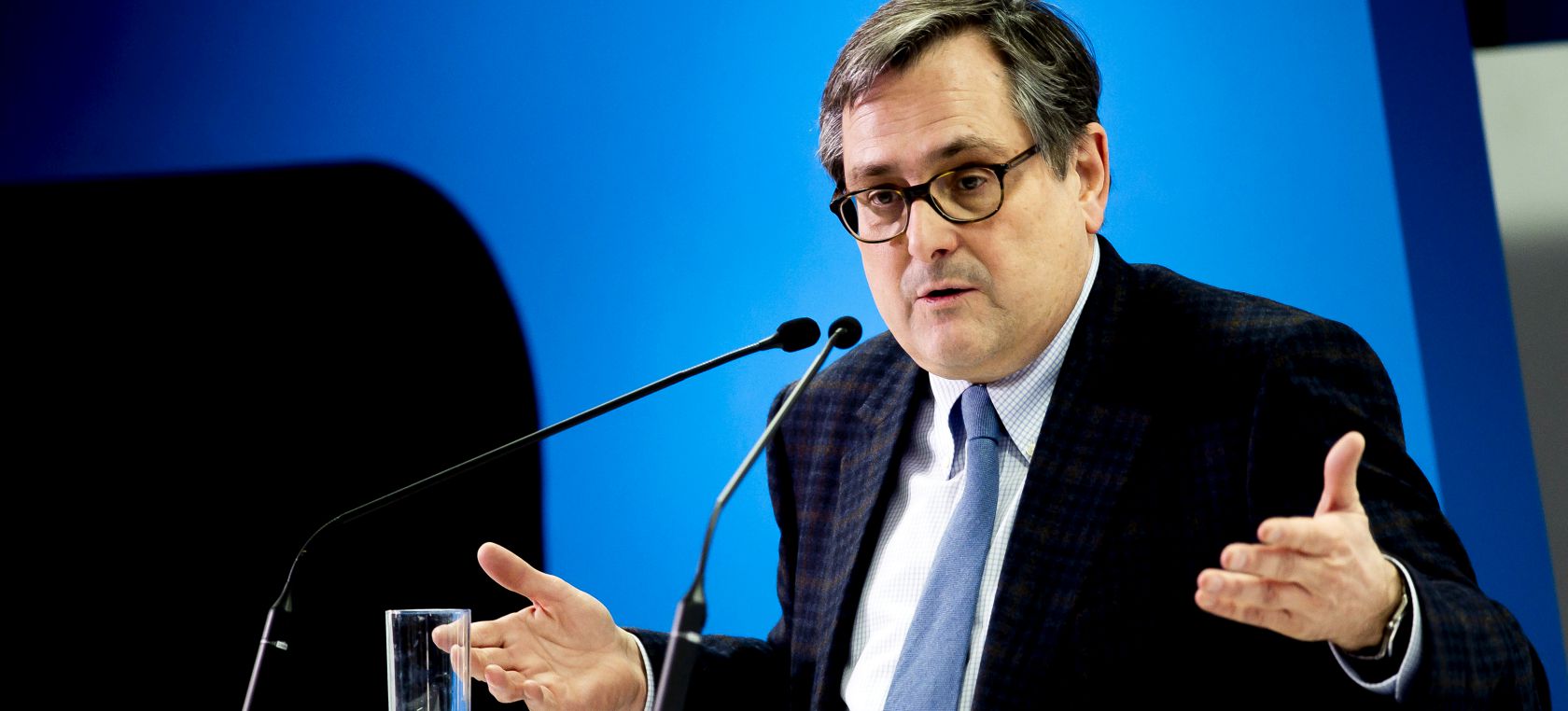 Marhuenda confiesa que su hija es lesbiana durante el debate sobre los ‘hijes’ de Irene Montero Marhuenda confiesa que su hija es lesbiana durante el debate sobre los ‘hijes’ de Irene Montero