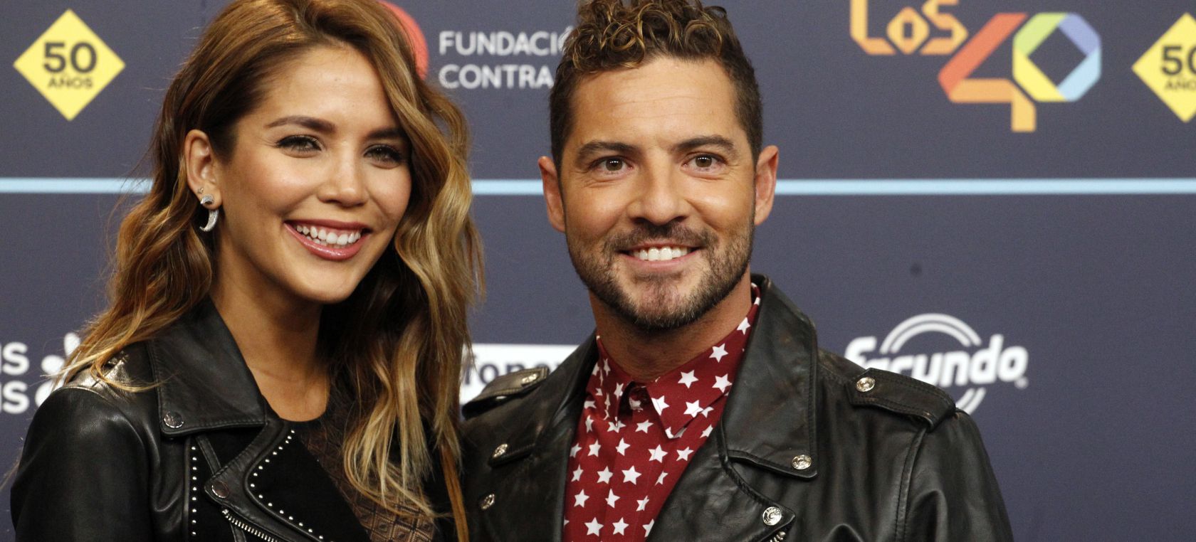 David Bisbal y su beso más pasional con Rosanna Zanetti David Bisbal y su beso más pasional con Rosanna Zanetti