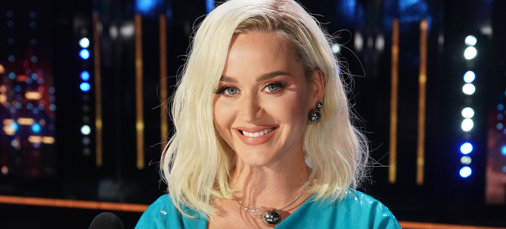 The Weekend, Ariana Grande, Katy Perry, Myke Towers y Natti Natasha nos traen sus nuevas canciones The Weekend, Ariana Grande, Katy Perry, Myke Towers y Natti Natasha nos traen sus nuevas canciones