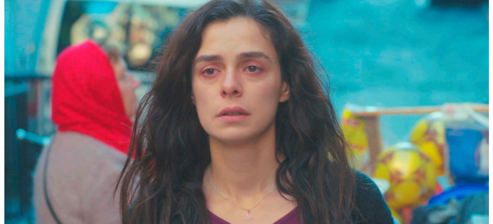 La serie 'Mujer' de Antena 3 da el salto al papel La serie 'Mujer' de Antena 3 da el salto al papel