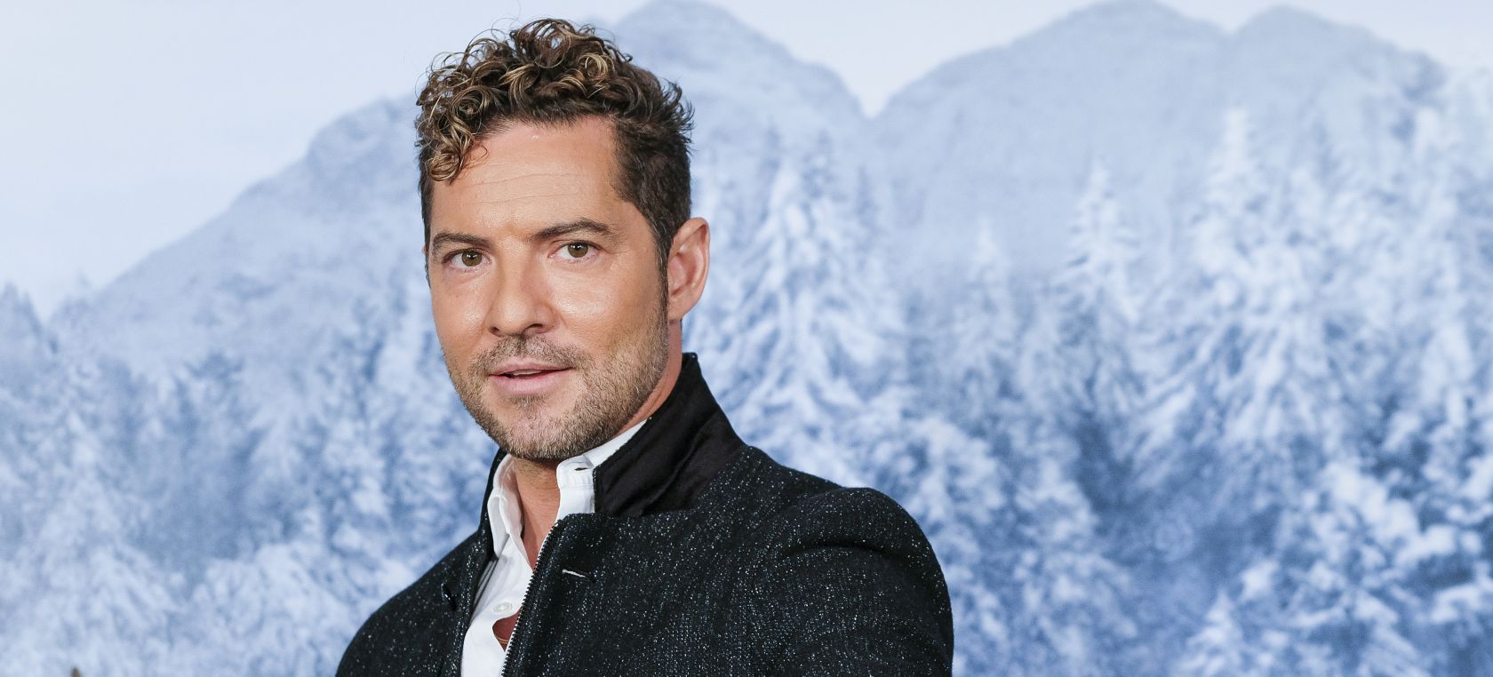 “¡Ave María!”: la comentada foto de David Bisbal en bañador con la que da la bienvenida a junio “¡Ave María!”: la comentada foto de David Bisbal en bañador con la que da la bienvenida a junio