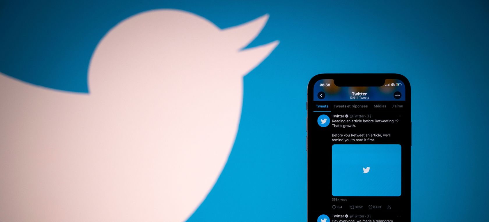 Twitter Twitter