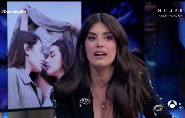 Dulceida descoloca con su nueva foto en Instagram: “¿Pero esto qué es?” Dulceida descoloca con su nueva foto en Instagram: “¿Pero esto qué es?”