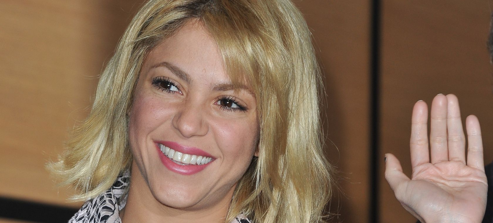Shakira se acuerda de su suegra al repasar su vida en 'looks' Shakira se acuerda de su suegra al repasar su vida en 'looks'