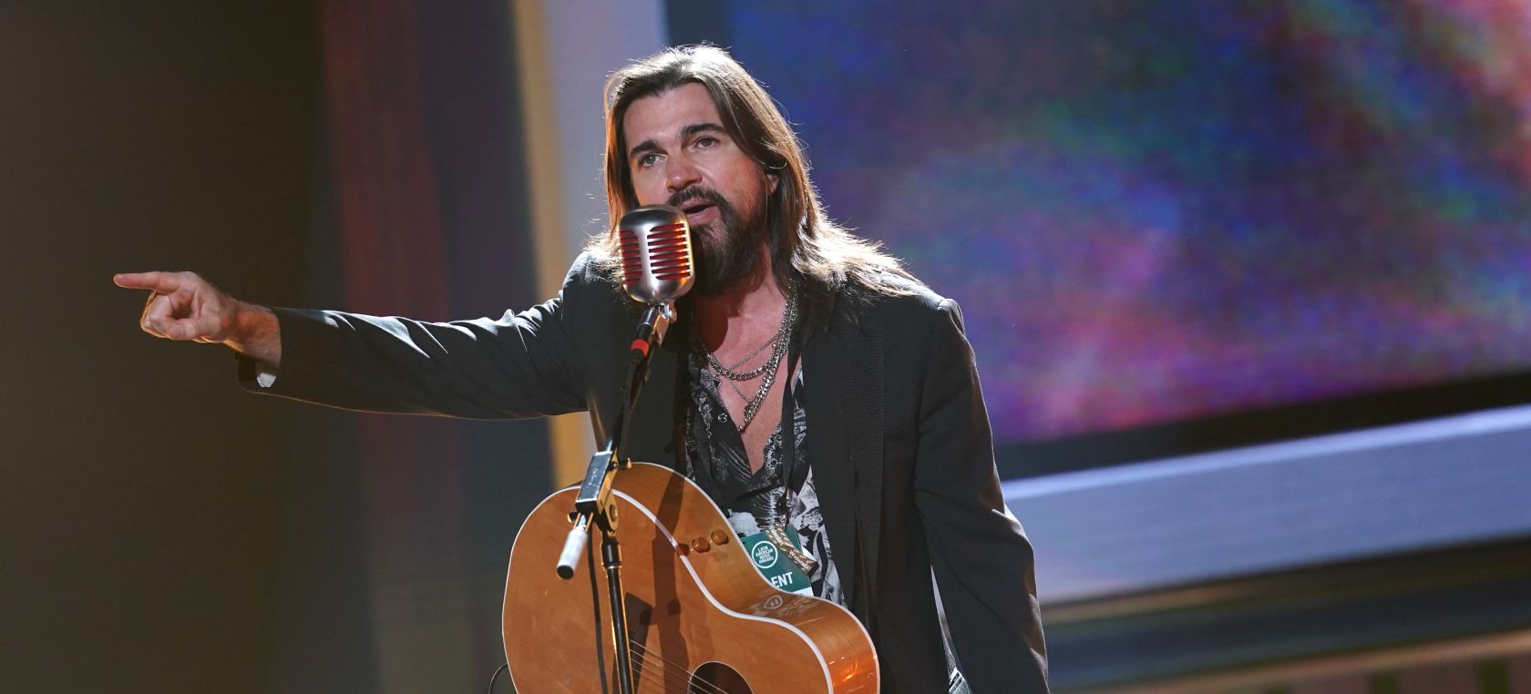 Así suena ‘Enter Sandman’ de Metallica con la voz de Juanes Así suena ‘Enter Sandman’ de Metallica con la voz de Juanes